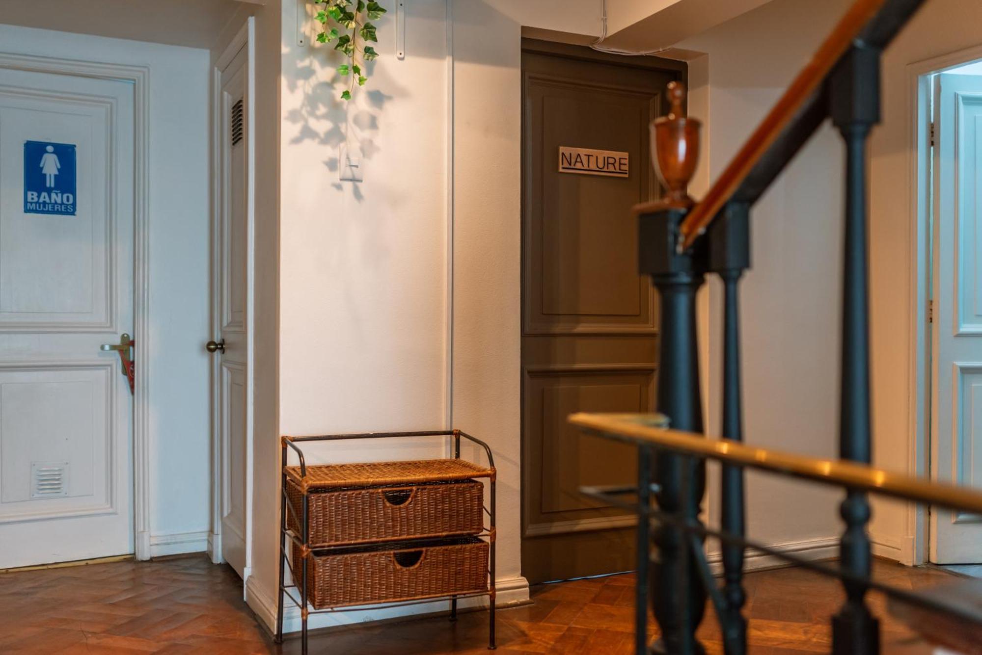 Yogi Hostels ซานติอาโก ภายนอก รูปภาพ