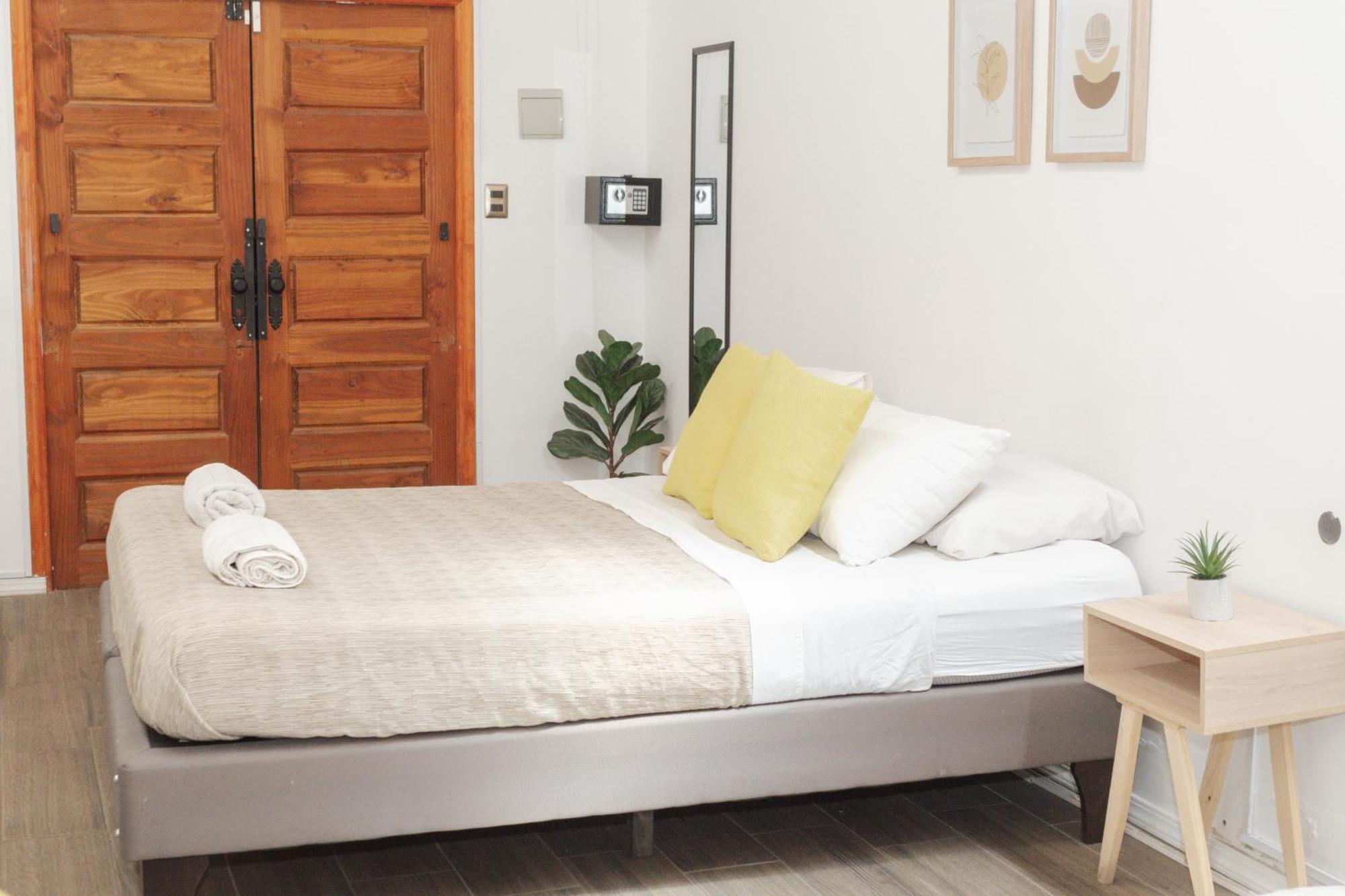 Yogi Hostels ซานติอาโก ภายนอก รูปภาพ