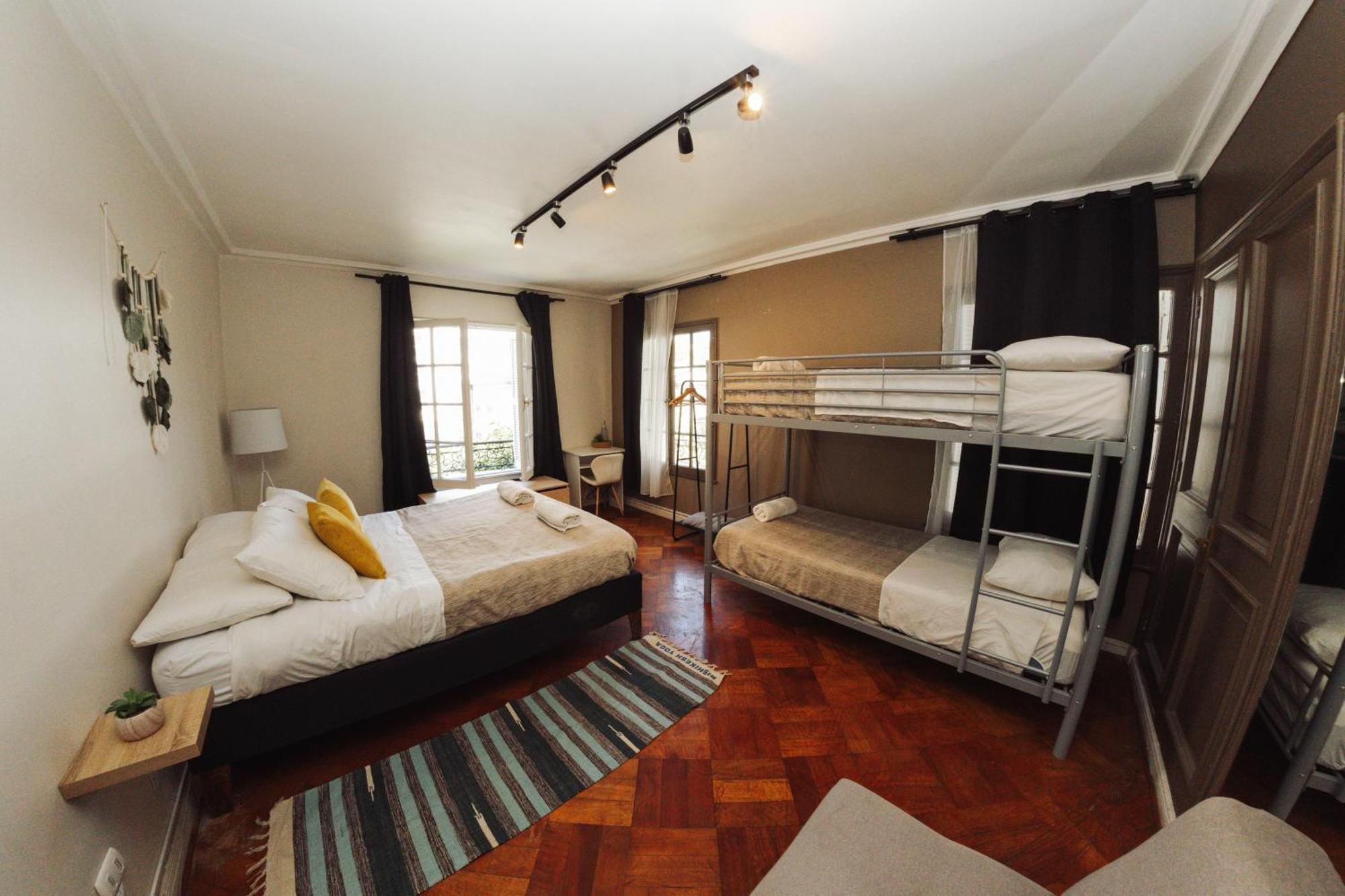 Yogi Hostels ซานติอาโก ภายนอก รูปภาพ